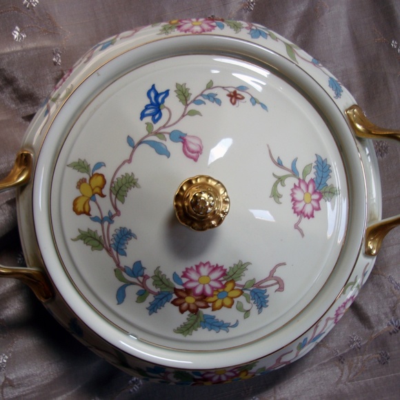 Vintage Continental Ivory Bavaria Vegetable Bowl - Picture 5 of 8